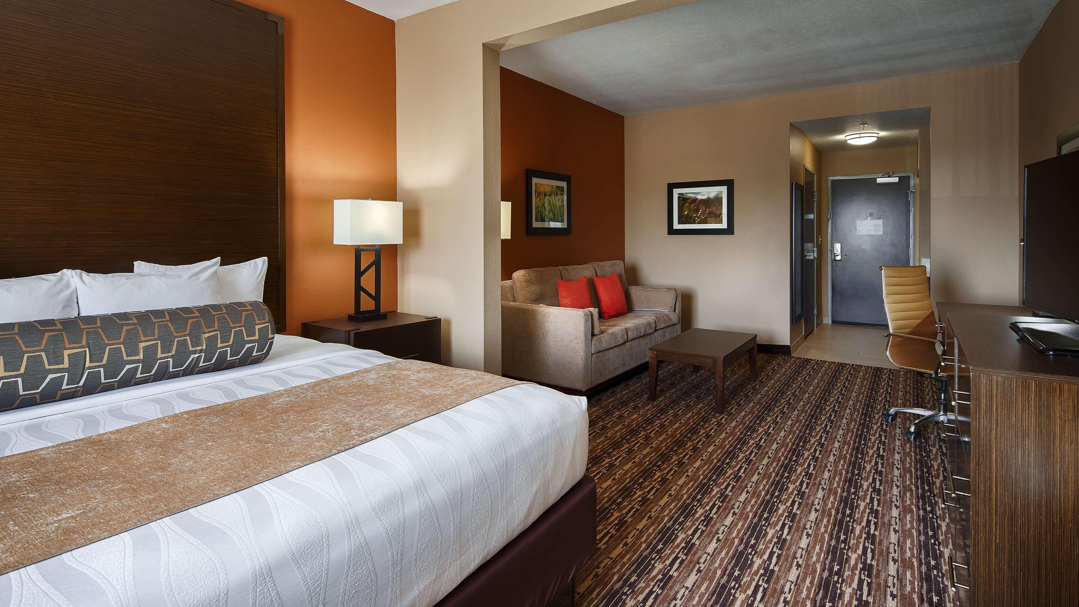Best Western Plus Elmendorf Hotel San Antonio Hotel Ngoại thất bức ảnh
