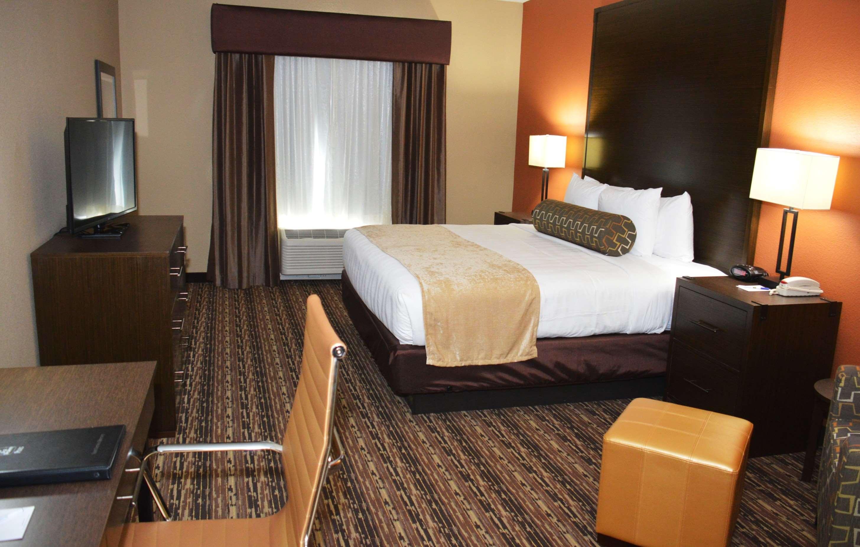Best Western Plus Elmendorf Hotel San Antonio Hotel Ngoại thất bức ảnh