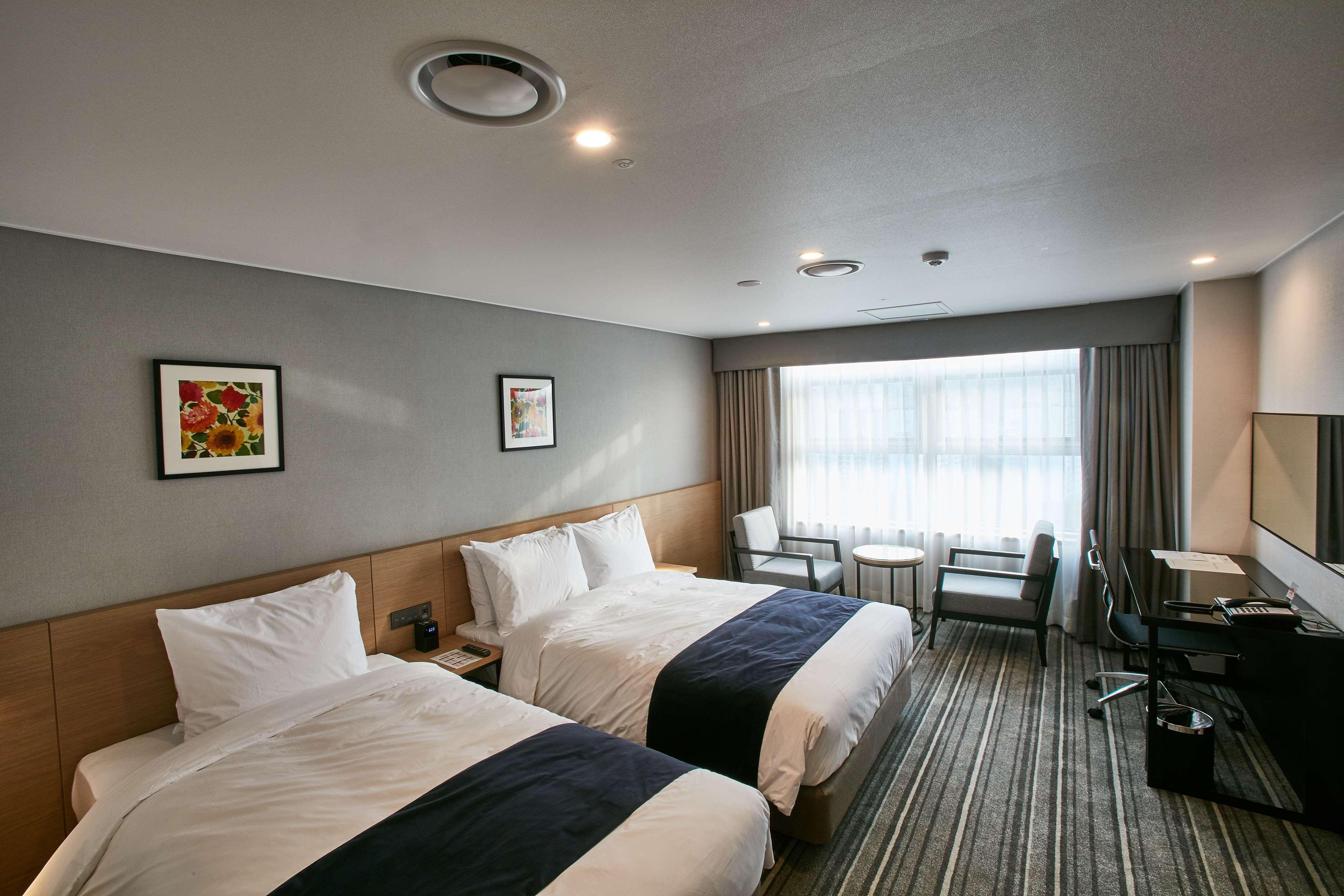 Best Western Plus Elmendorf Hotel San Antonio Hotel Ngoại thất bức ảnh